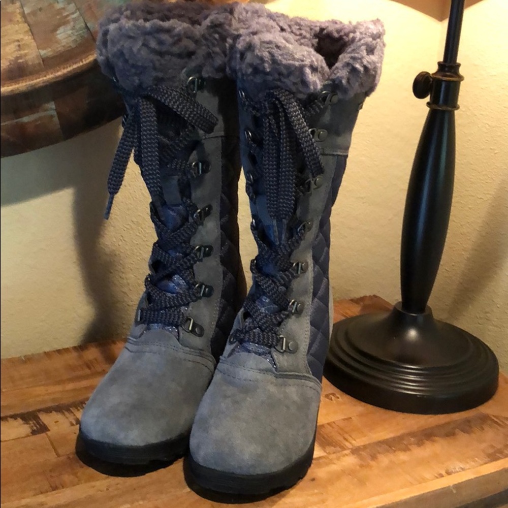 BearPaw Destiny Boot 6 M